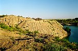 0508uk25.jpg