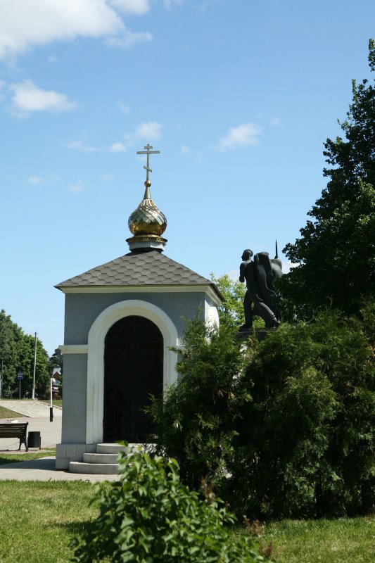 juhnov03.jpg