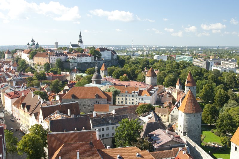 tallinroof19.jpg